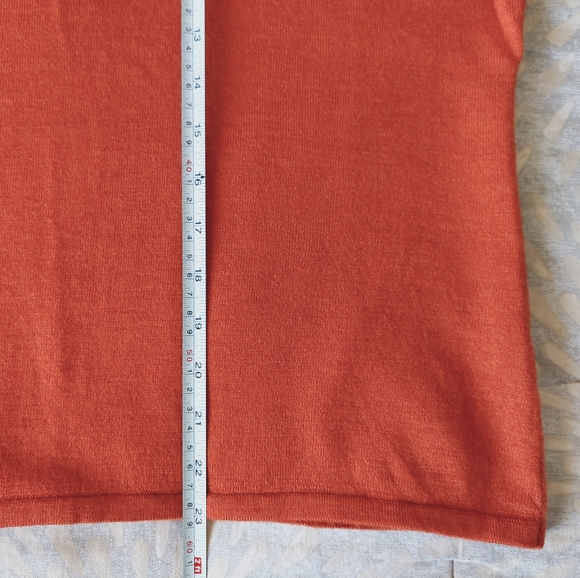 Fine Italian Merino wool turtle neck sweater size PL. - Picture 6 of 9